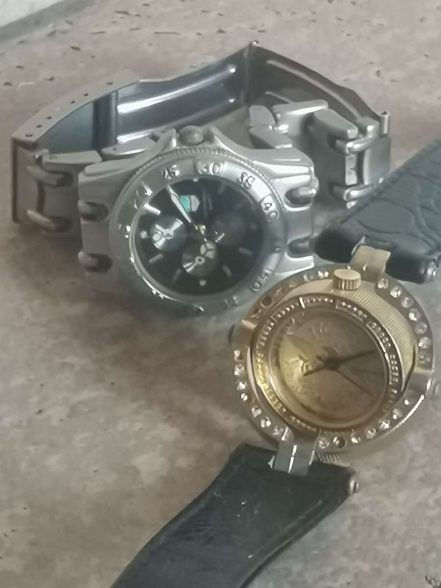 STUNNING LADIES WATCH SET BOTH IN EXCELLENT WORKING CONDITION - BIDDING FOR BOTH