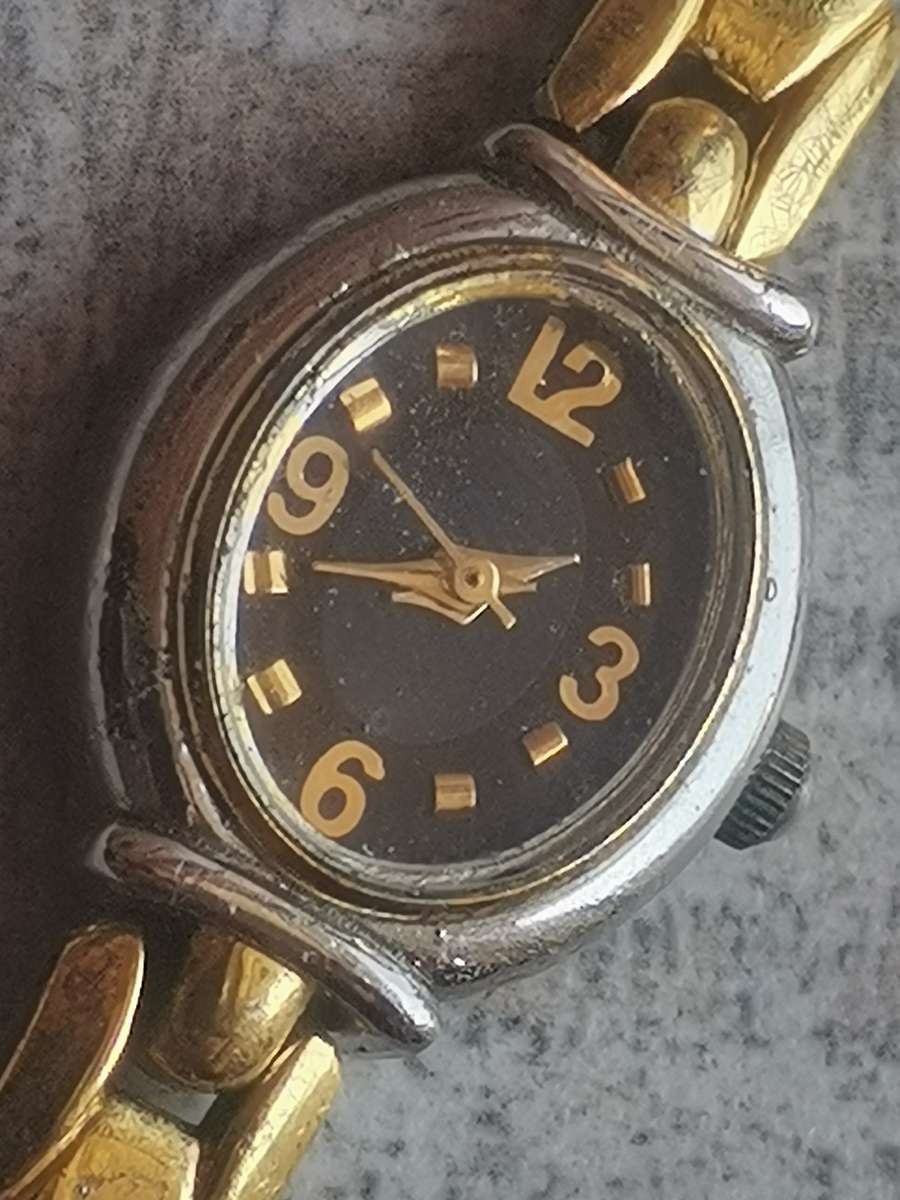 5 x LADIES QUARTZ WATCHES ALL IN EXCELLENT WORKING CONDITION