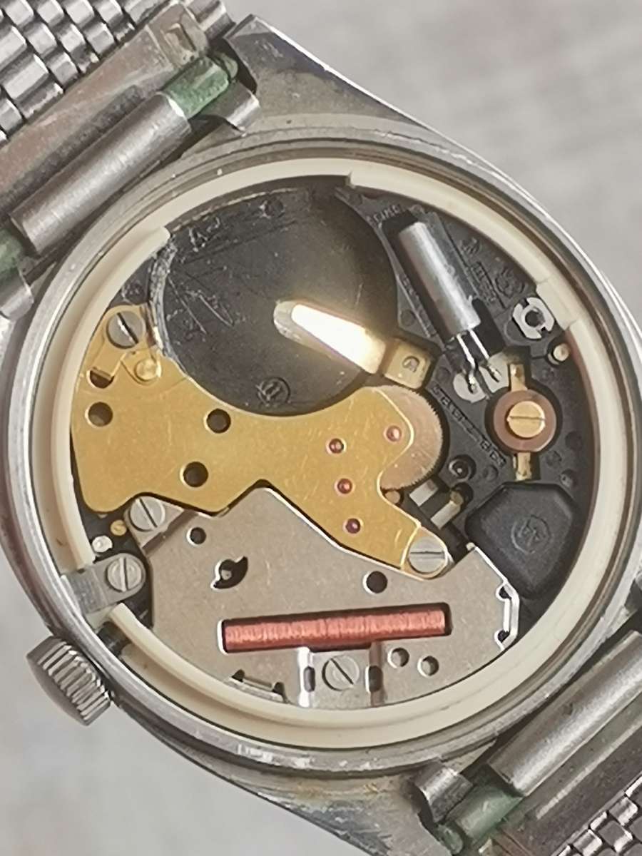 VINTAGE DELFIN EDOX MENS QUARTZ WATCH - UNTESTED SELLING AS IS