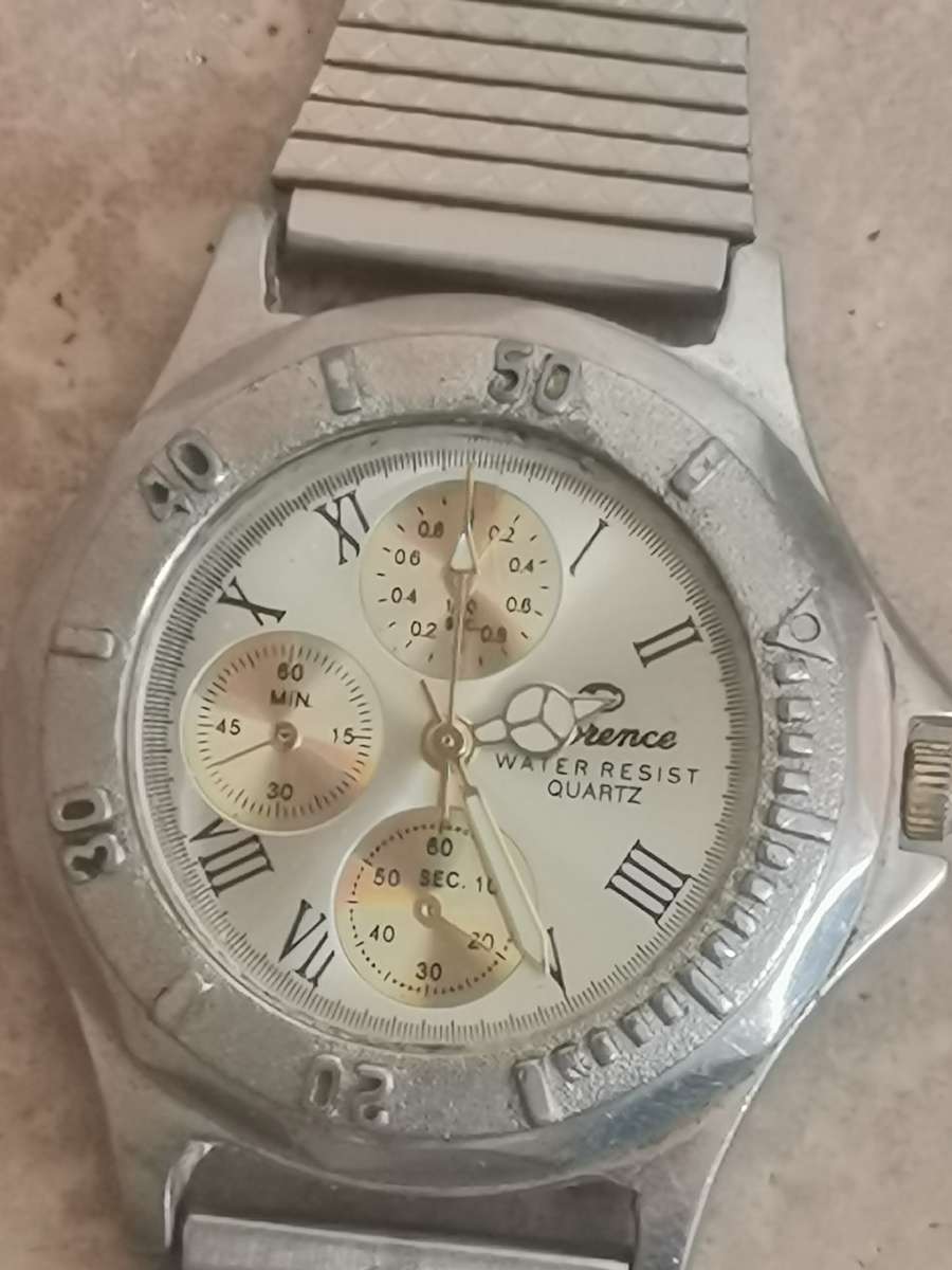 MENS STAINLESS STEEL FLORENCE WATCH IN EXCELLENT WORKING CONDITION