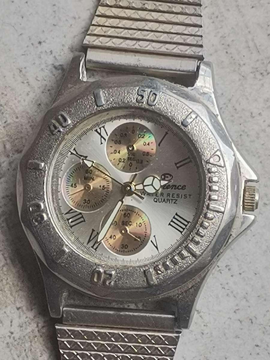 MENS STAINLESS STEEL FLORENCE WATCH IN EXCELLENT WORKING CONDITION