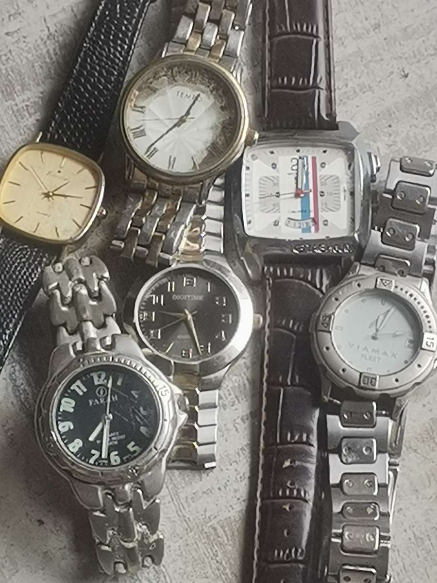 MENS BULK LOT WATCHES FOR SPARES OR REPAIRS - BIDDING FOR ALL 12 WATCHES