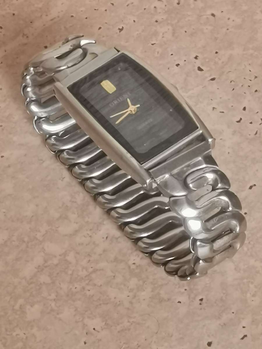 LADIES STUNNING ORIENT WATCH IN EXCELLENT WORKING CONDITION