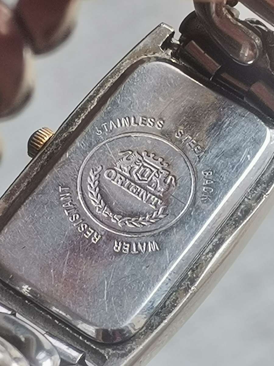 LADIES STUNNING ORIENT WATCH IN EXCELLENT WORKING CONDITION