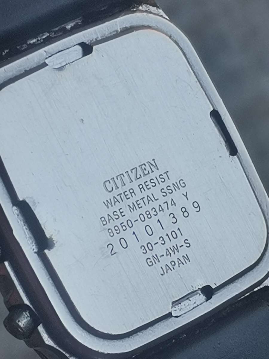 MENS CITIZEN ANALOG/DIGITAL WATCH - ALL WORKS BUT CROWN IS LOOSE