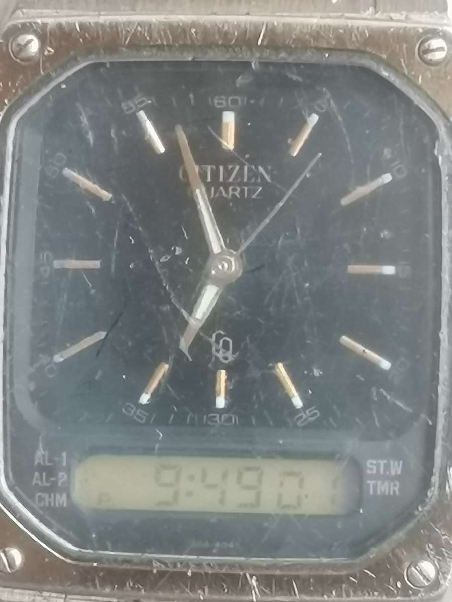 MENS CITIZEN ANALOG/DIGITAL WATCH - ALL WORKS BUT CROWN IS LOOSE