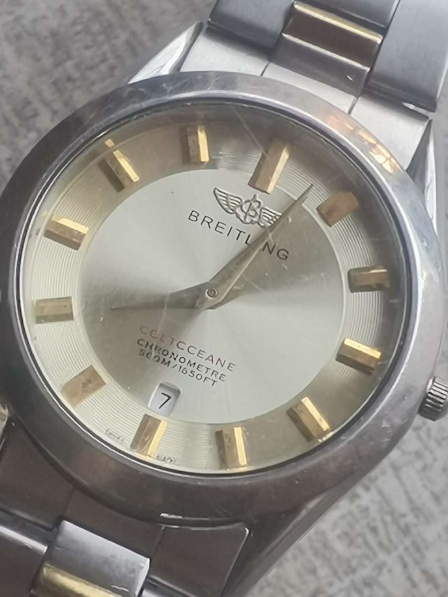 MENS WATCH IN EXCELLENT WORKING CONDITION - PLEASE READ DESCRIPTION