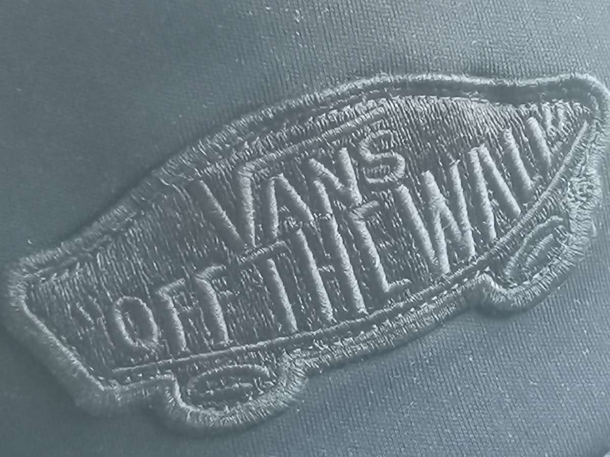 VANS ORIGINAL MENS BASEBALL CAP IN EXCELLENT CONDITION