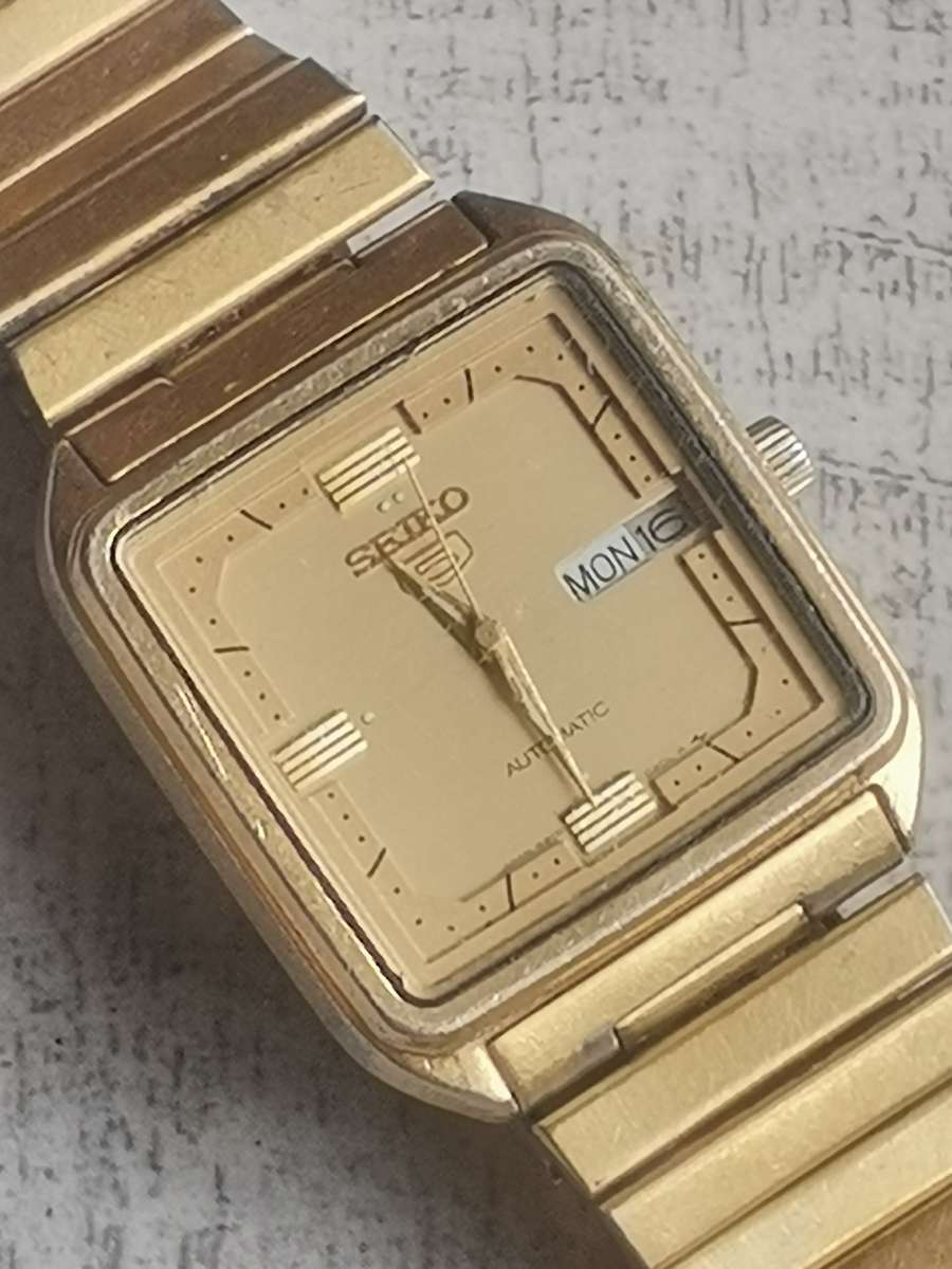 MENS SEIKO 5 AUTOMATIC GOLD WATCH - READ DESCRIPTION