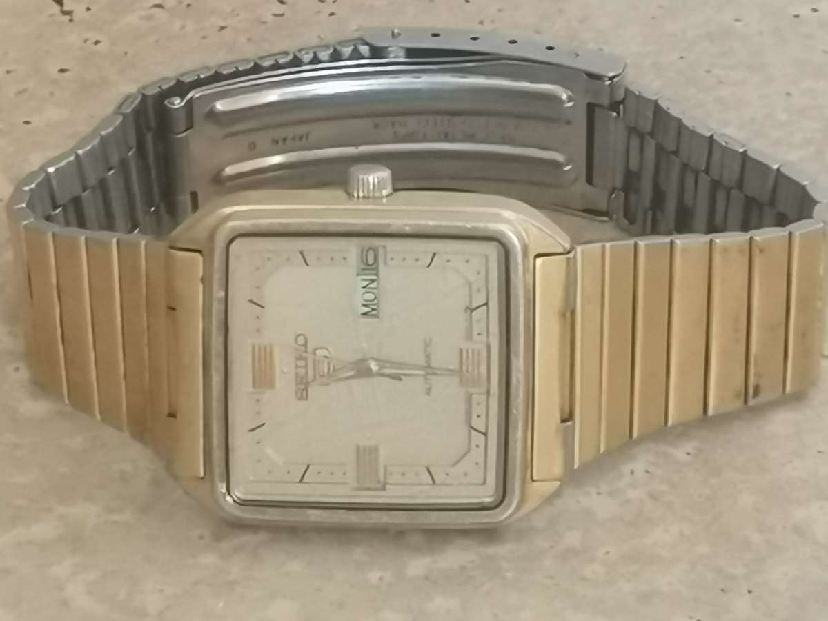 MENS SEIKO 5 AUTOMATIC GOLD WATCH - READ DESCRIPTION