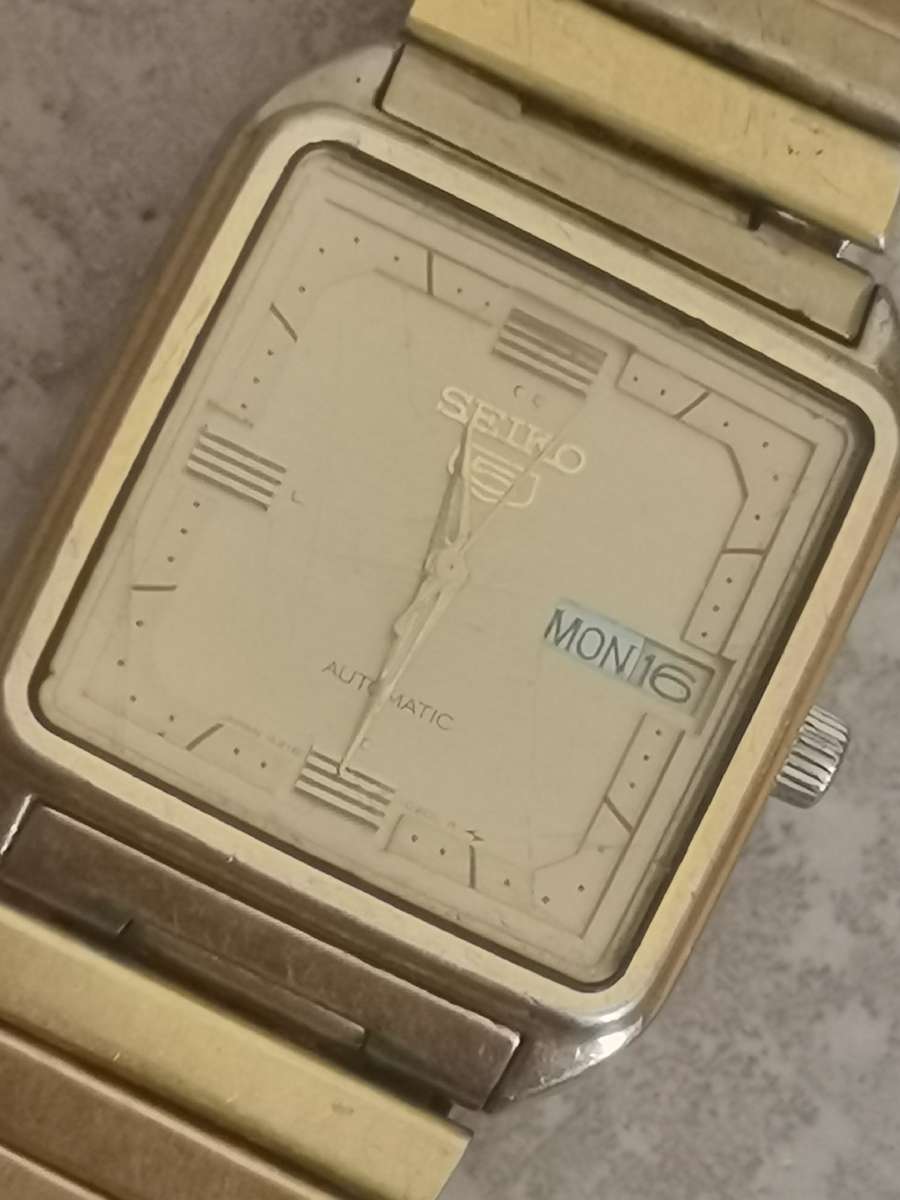 MENS SEIKO 5 AUTOMATIC GOLD WATCH - READ DESCRIPTION