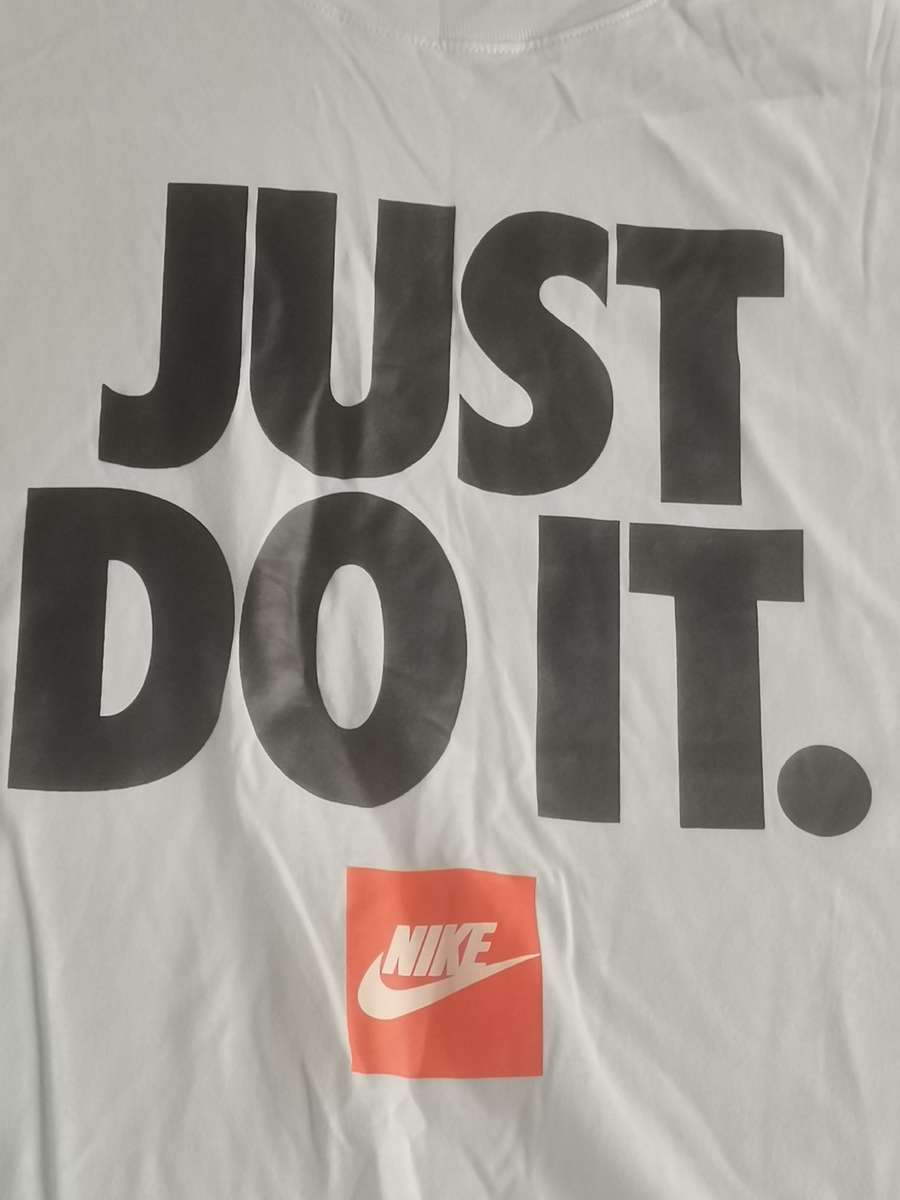 NEW MENS NIKE XXL LIGHT BLUE SHIRT