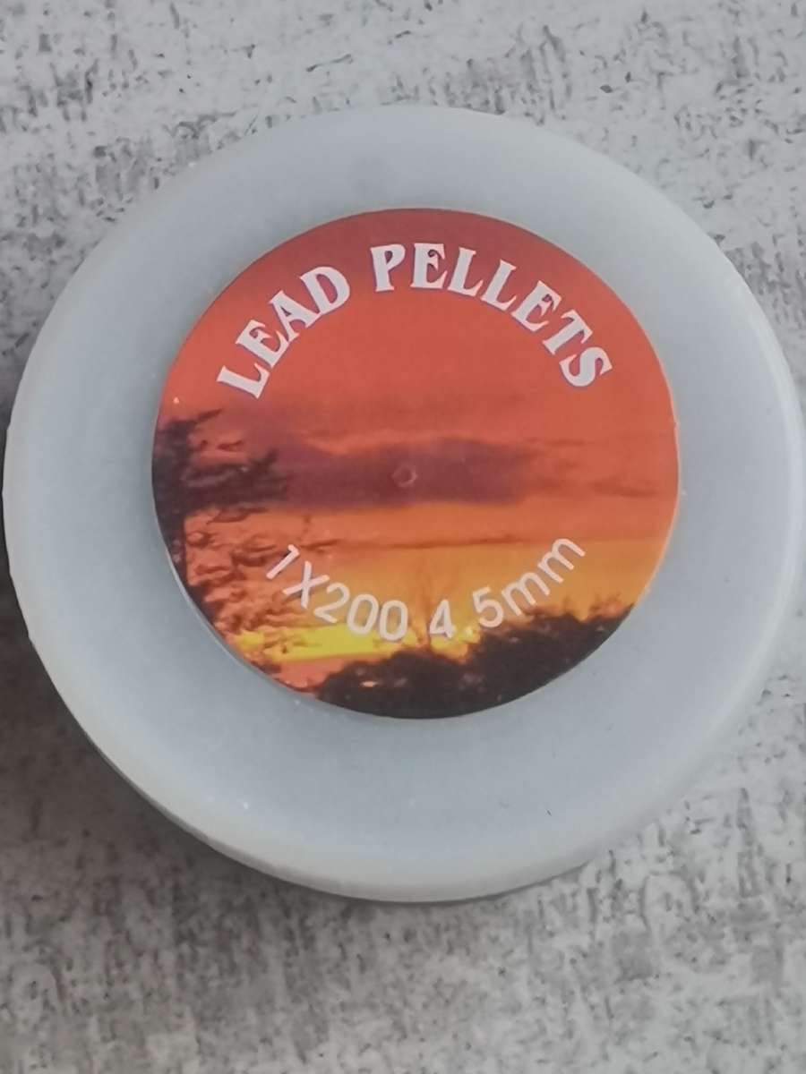 4.5mm Lead Pellets 200 per box 4 boxes available Bidding per Box
