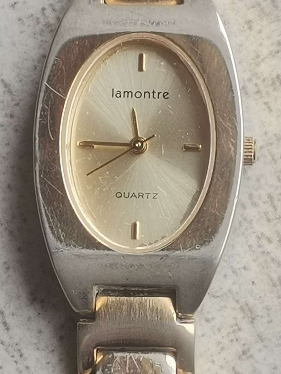 CLASSY LADIES LAMONTRE WATCH IN EXCELLENT WORKING CONDITION