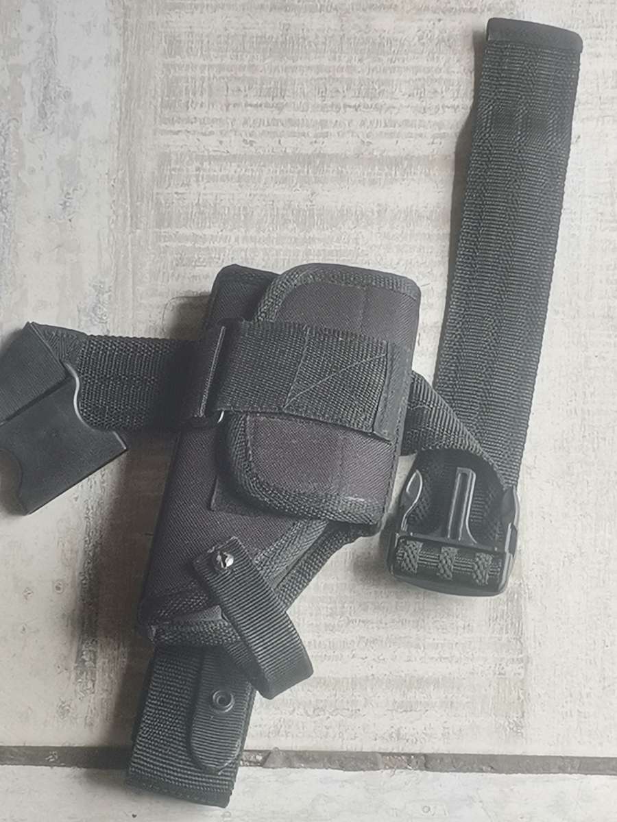 OUTDOOR TACTICAL PISTOL HOLSTER