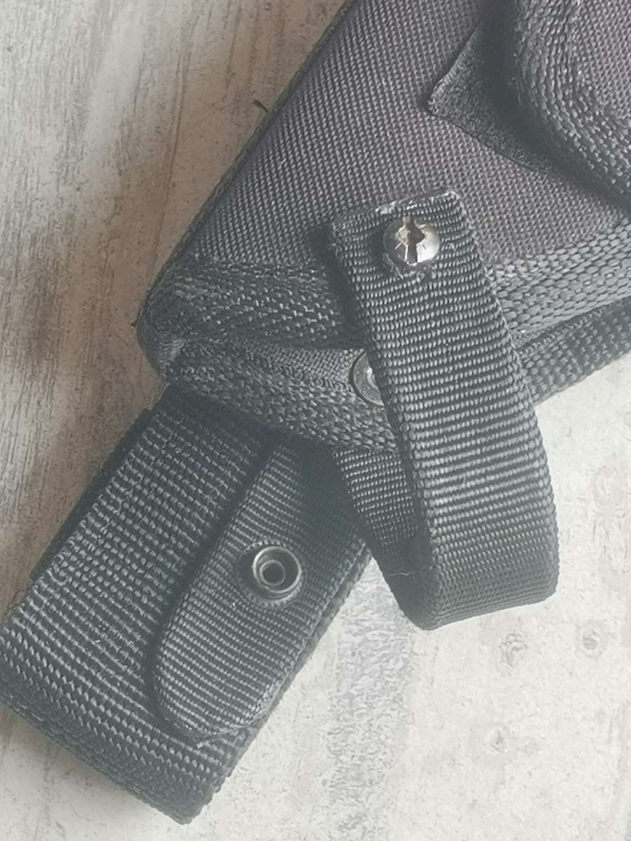 OUTDOOR TACTICAL PISTOL HOLSTER