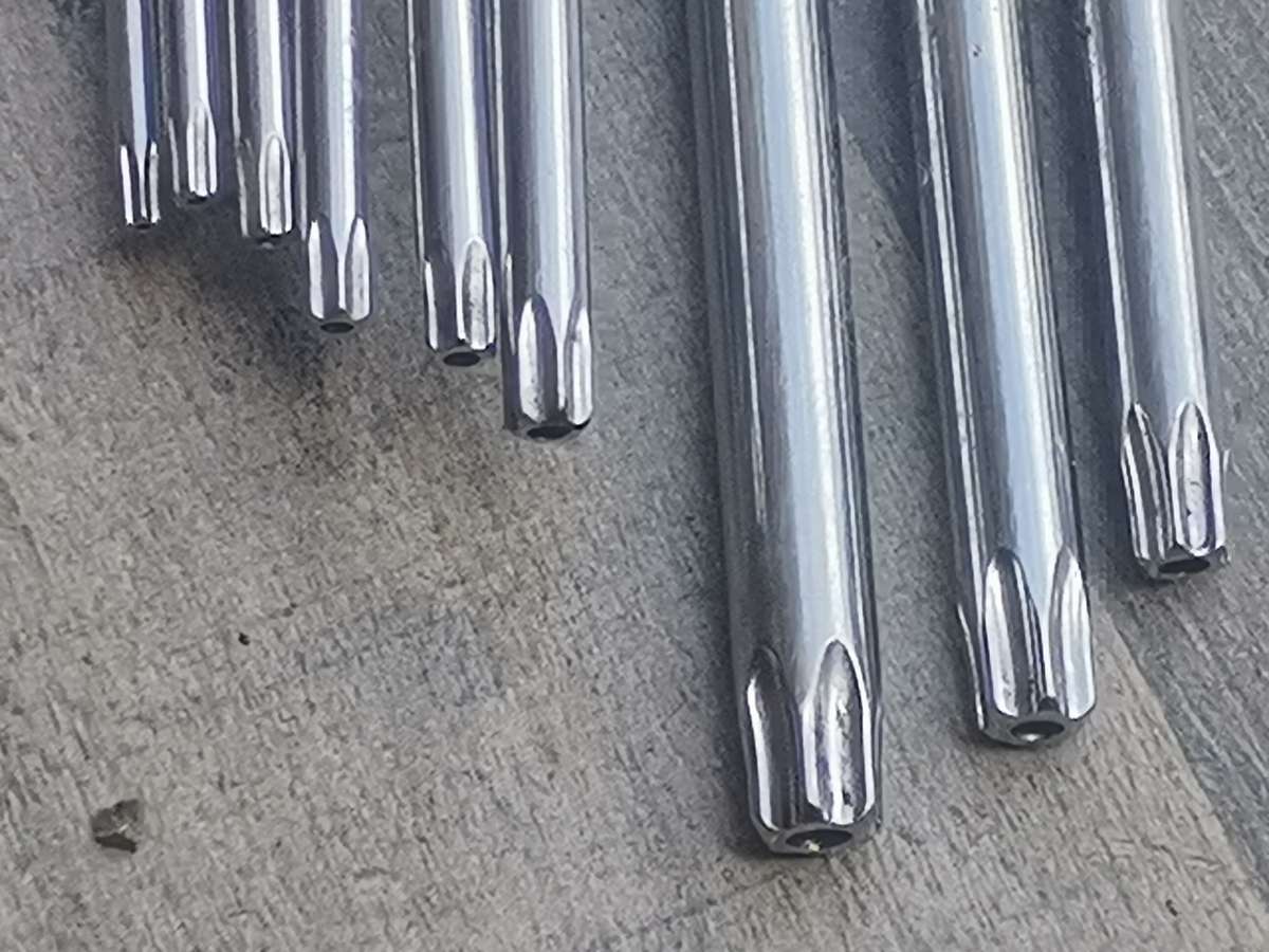 NEW SHIND 9 PIECE SPLINE/WRENCH SET