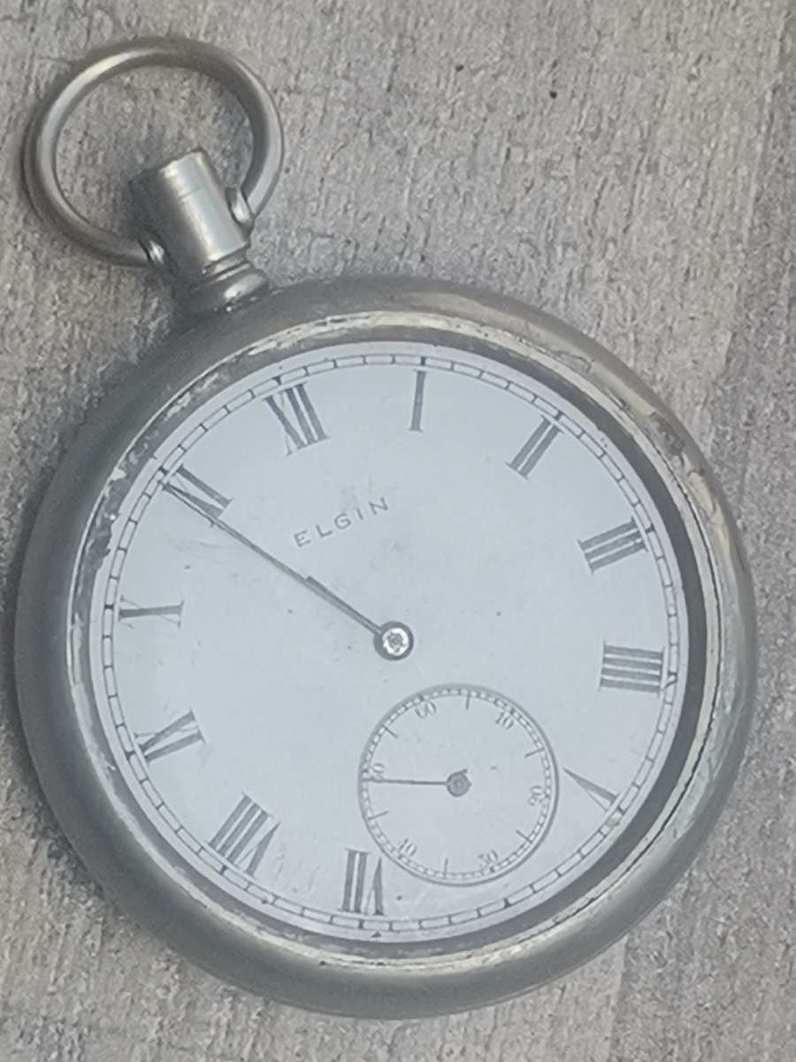 VINTAGE ELGIN POCKET WATCH - WORKS BUT NO CROWN