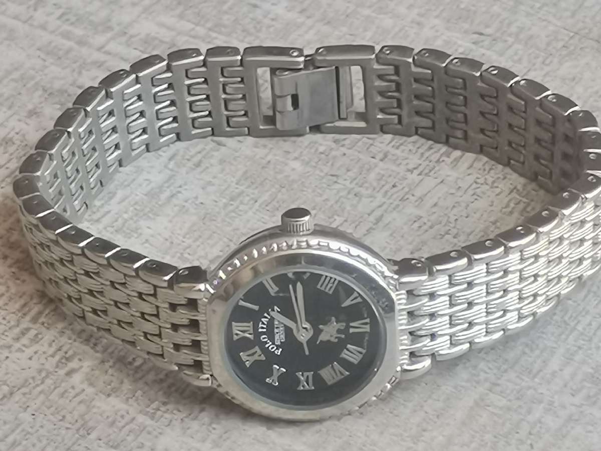 ELEGANT LADIES POLO ITALIA WATCH IN EXCELLENT WORKING CONDITION