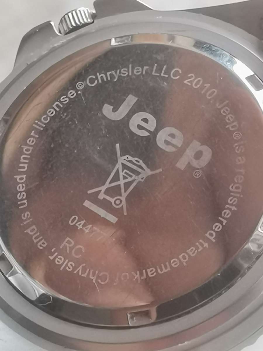MENS JEEP WATCH WITH HUGE 40MM DIAL IN EXCELLENT WORKING CONDITION