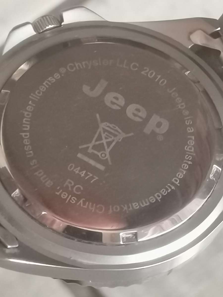 MENS JEEP WATCH WITH HUGE 40MM DIAL IN EXCELLENT WORKING CONDITION