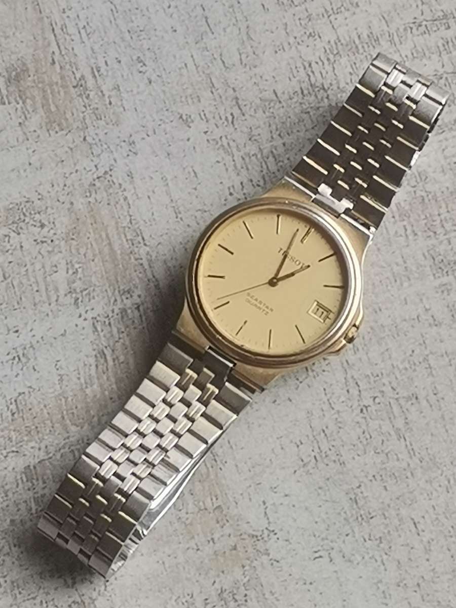 MENS TISSOT SEASTAR SWISS QUARTZ WATCH - UNTESTED SELLING FOR SPARES OR REPAIRS