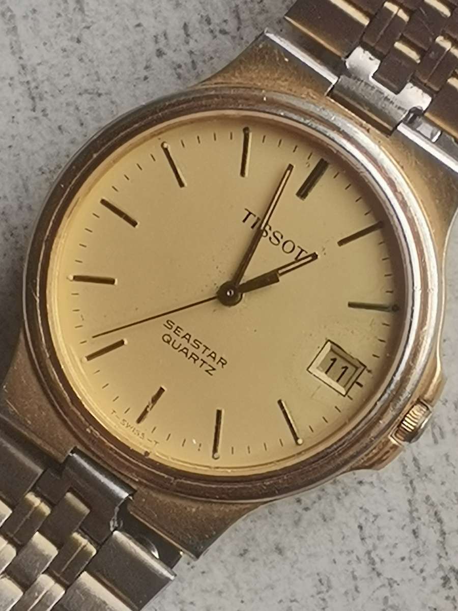 MENS TISSOT SEASTAR SWISS QUARTZ WATCH - UNTESTED SELLING FOR SPARES OR REPAIRS