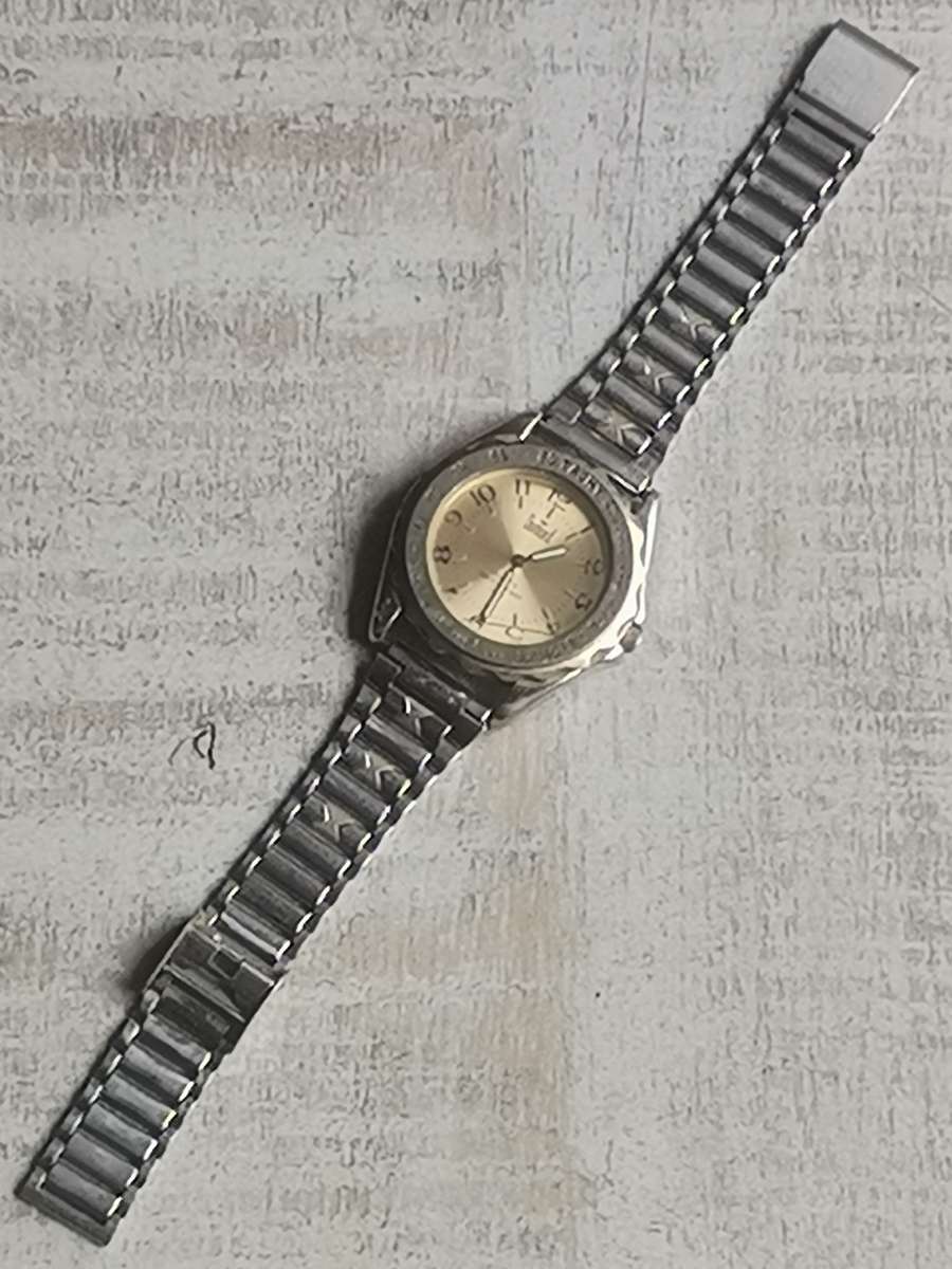 MENS DUMONT 200M WATCH WITH ROTATING BEZEL IN EXCELLENT WORKING