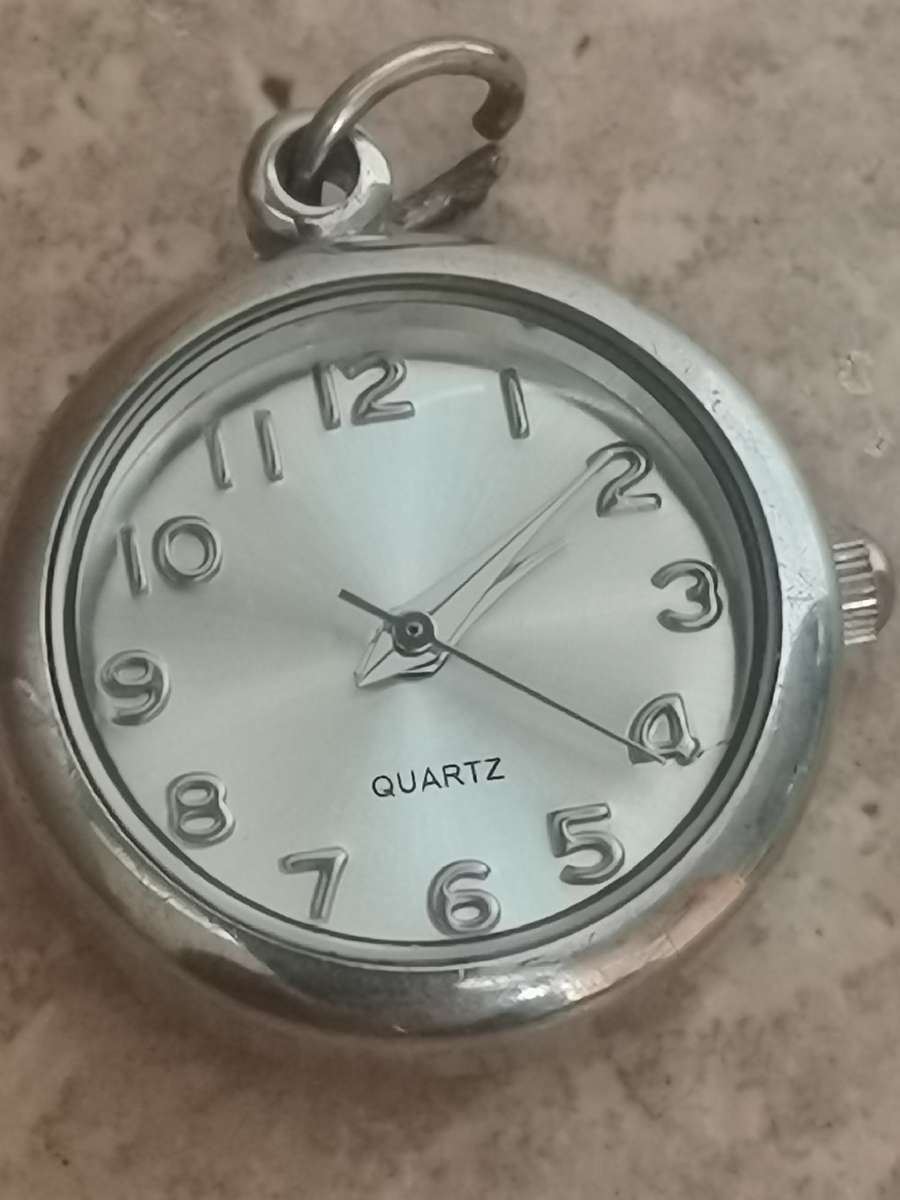 ELEGANT LADIES WATCH PENDANT SET IN EXCELLENT WORKING CONDITION - BIDDING FOR BOTH