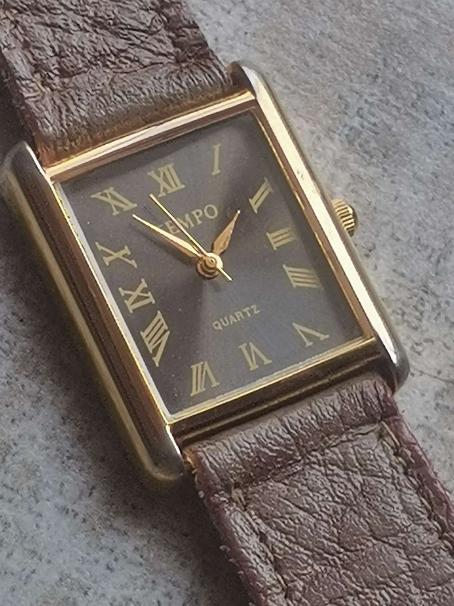 STUNNING LADIES TEMPO GOLD PLATED WATCH IN EXCELLENT WORKING CONDITION