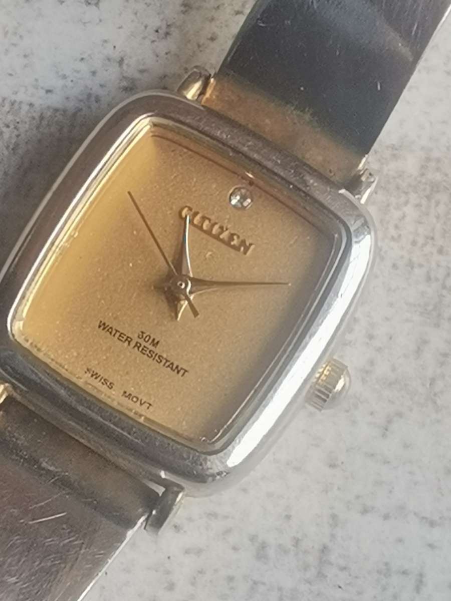 STUNNING LADIES CITIZEN WATCH IN EXCELLENT WORKING CONDITION