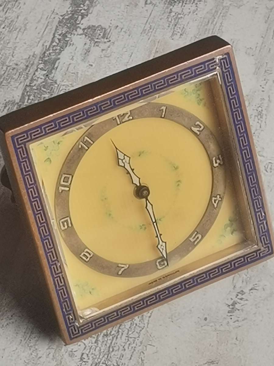 VINTAGE KIENZLE 8 DAY DESK CLOCK IN EXCELLENT WORKING CONDITION