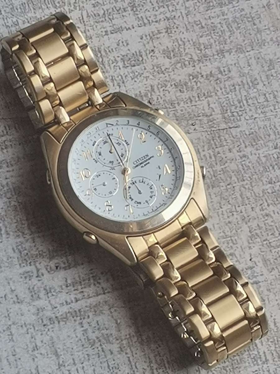MENS GOLD CITIZEN CHRONOGRAPH WATCH IN EXCELLENT WORKING CONDITION