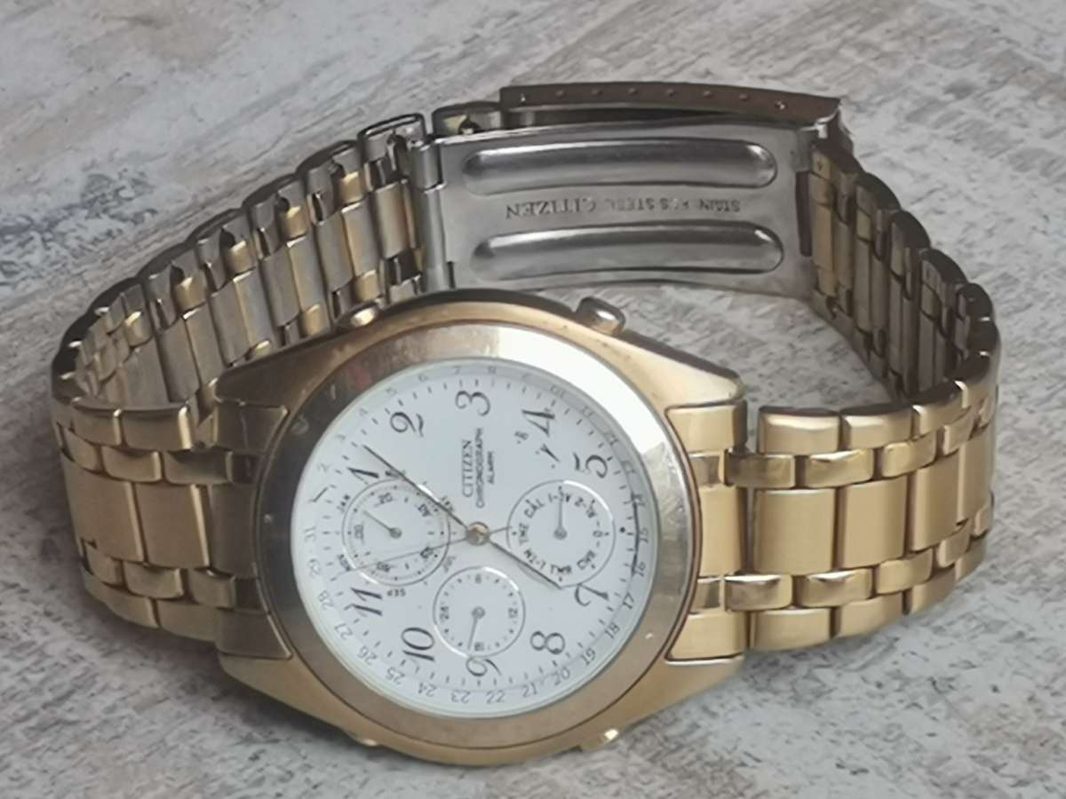 MENS GOLD CITIZEN CHRONOGRAPH WATCH IN EXCELLENT WORKING CONDITION
