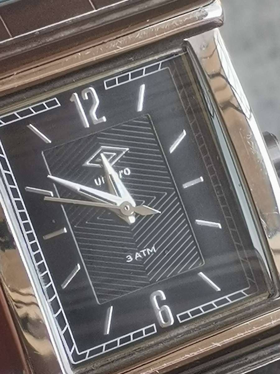 MENS UMBRO WATCH IN EXCELLENT WORKING CONDITION