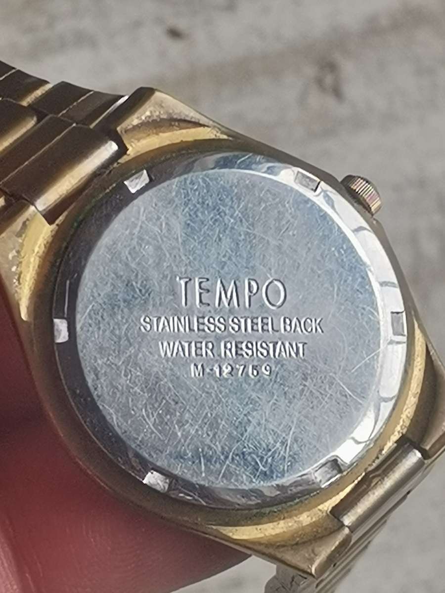 MENS TEMPO WATCH IN EXCELLENT WORKING CONDITION