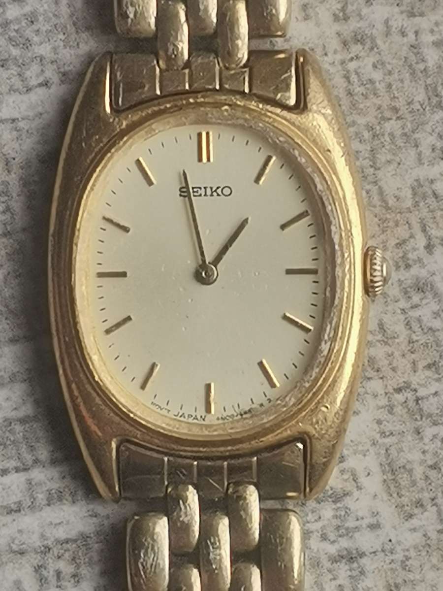 STUNNING LADIES SEIKO GOLD PLATED WATCH IN EXCELLENT WORKING CONDITION