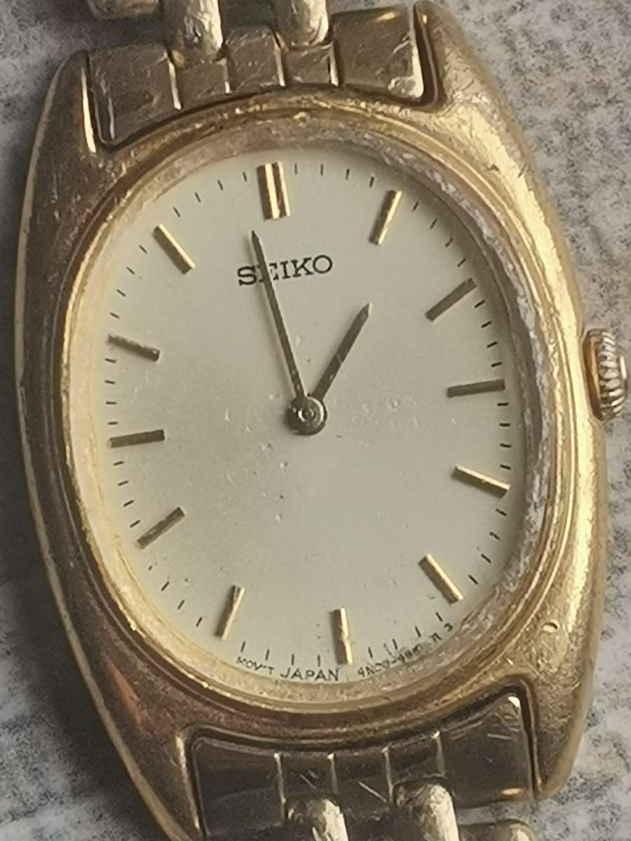 STUNNING LADIES SEIKO GOLD PLATED WATCH IN EXCELLENT WORKING CONDITION