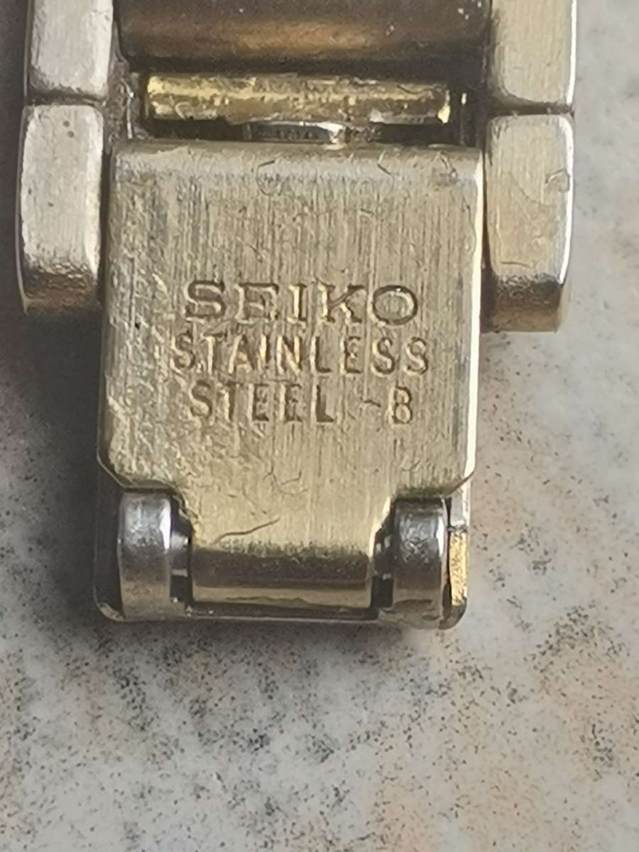 STUNNING LADIES SEIKO GOLD PLATED WATCH IN EXCELLENT WORKING CONDITION