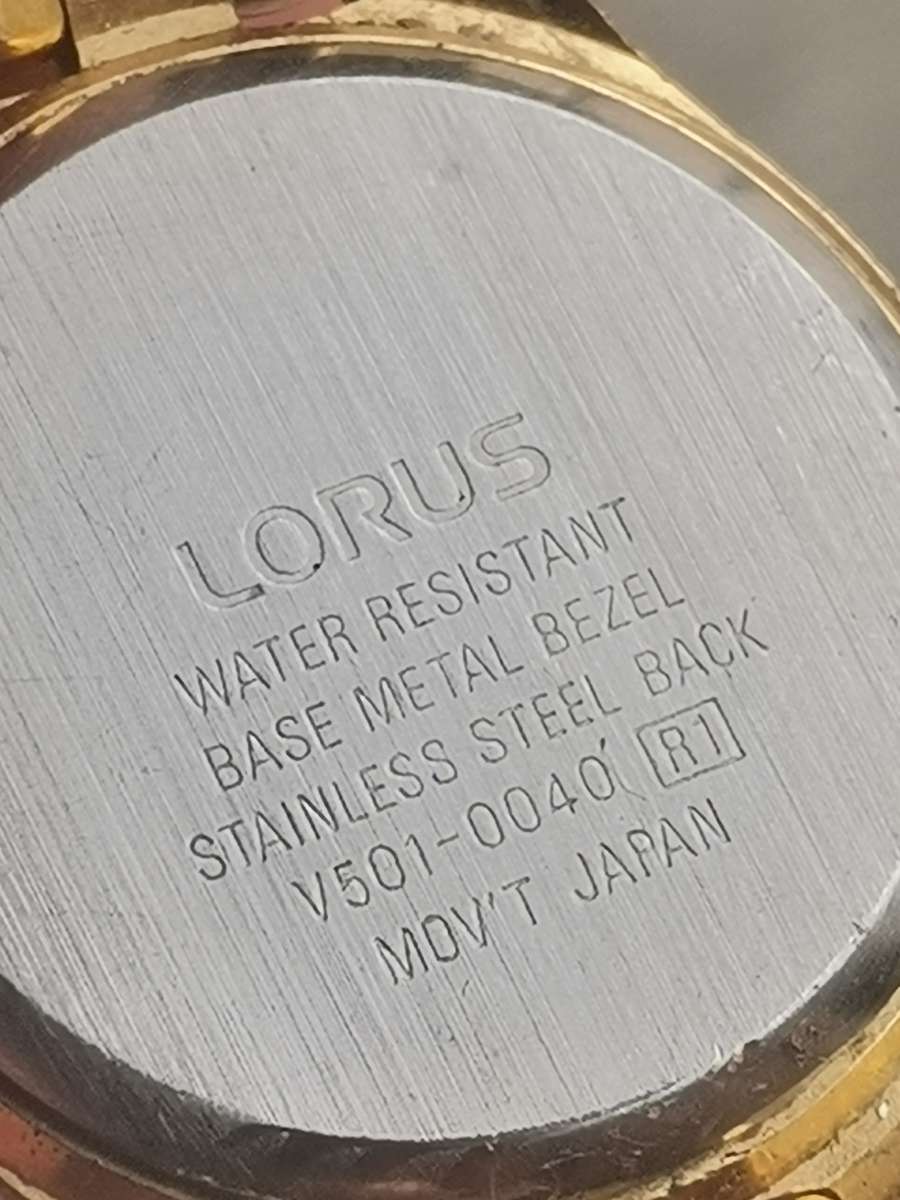 LADIES LORUS GOLD PLATED WATCH IN EXCELLENT WORKING CONDITION