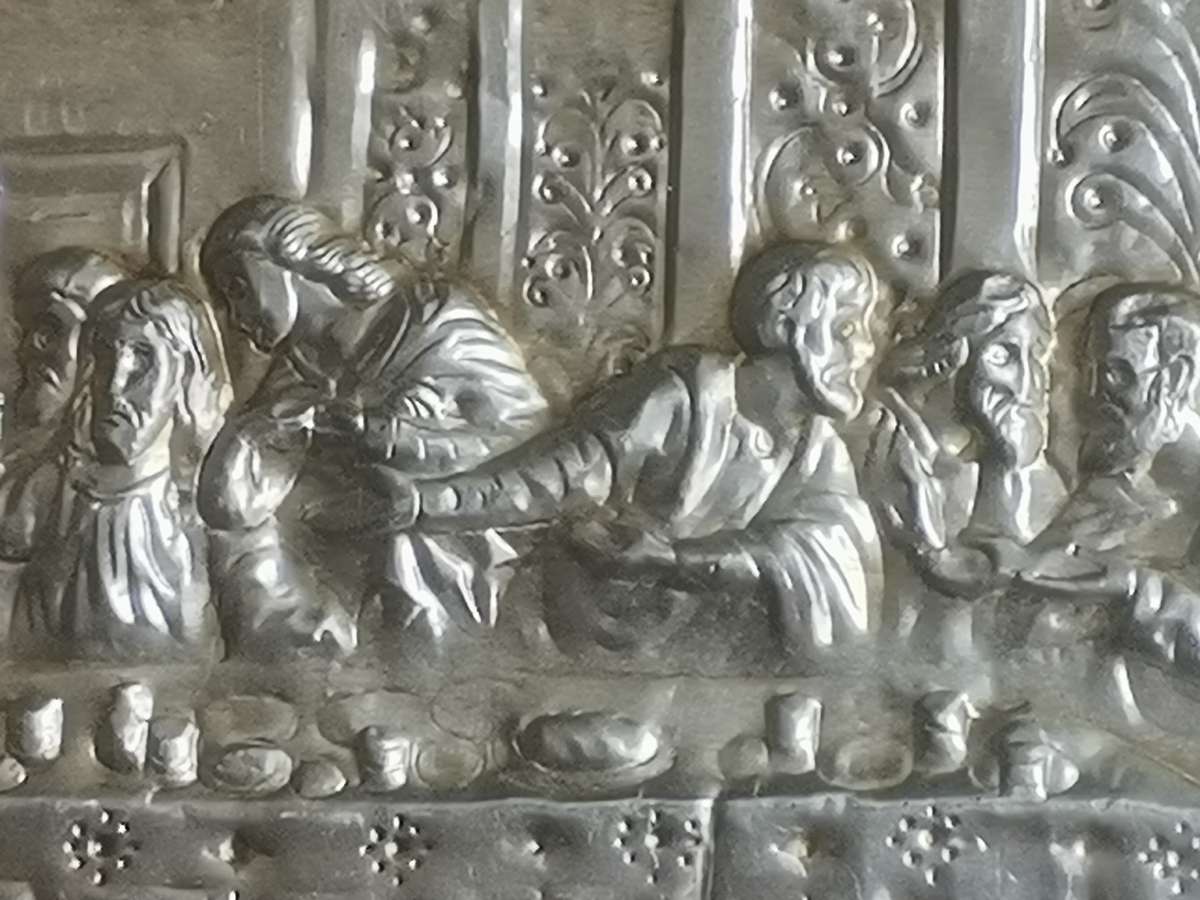 THE LAST SUPPER SILVER GREEK ARTWORK ON WOODEN FRAME - MEASURES 335MM x 220MM