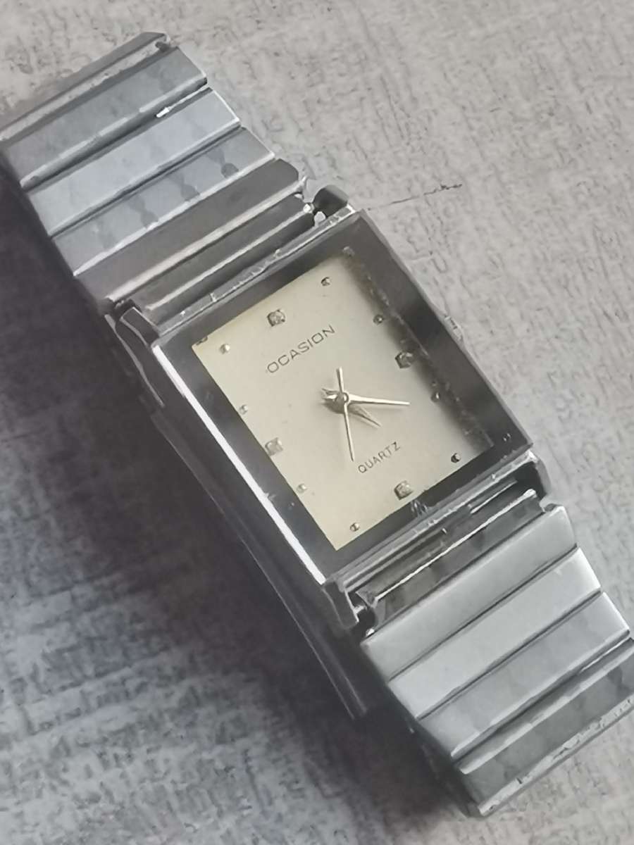 VINTAGE MENS OCCASION WATCH IN EXCELLENT WORKING CONDITION