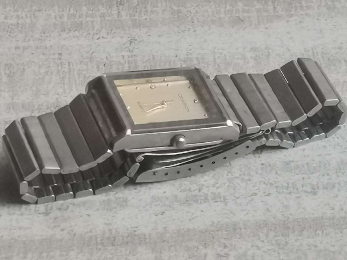 VINTAGE MENS OCCASION WATCH IN EXCELLENT WORKING CONDITION