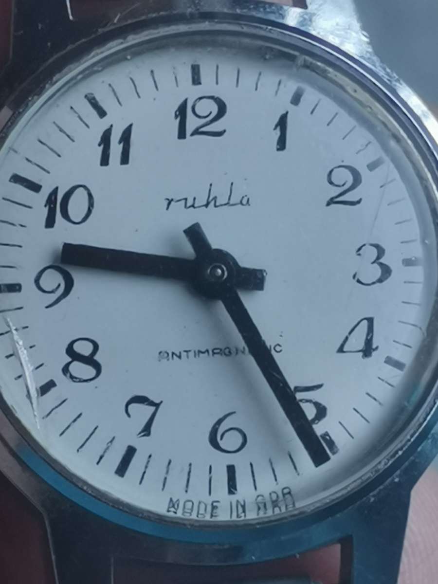 LADIES RUHLA GERMAN MADE WATCH IN WORKING CONDITION