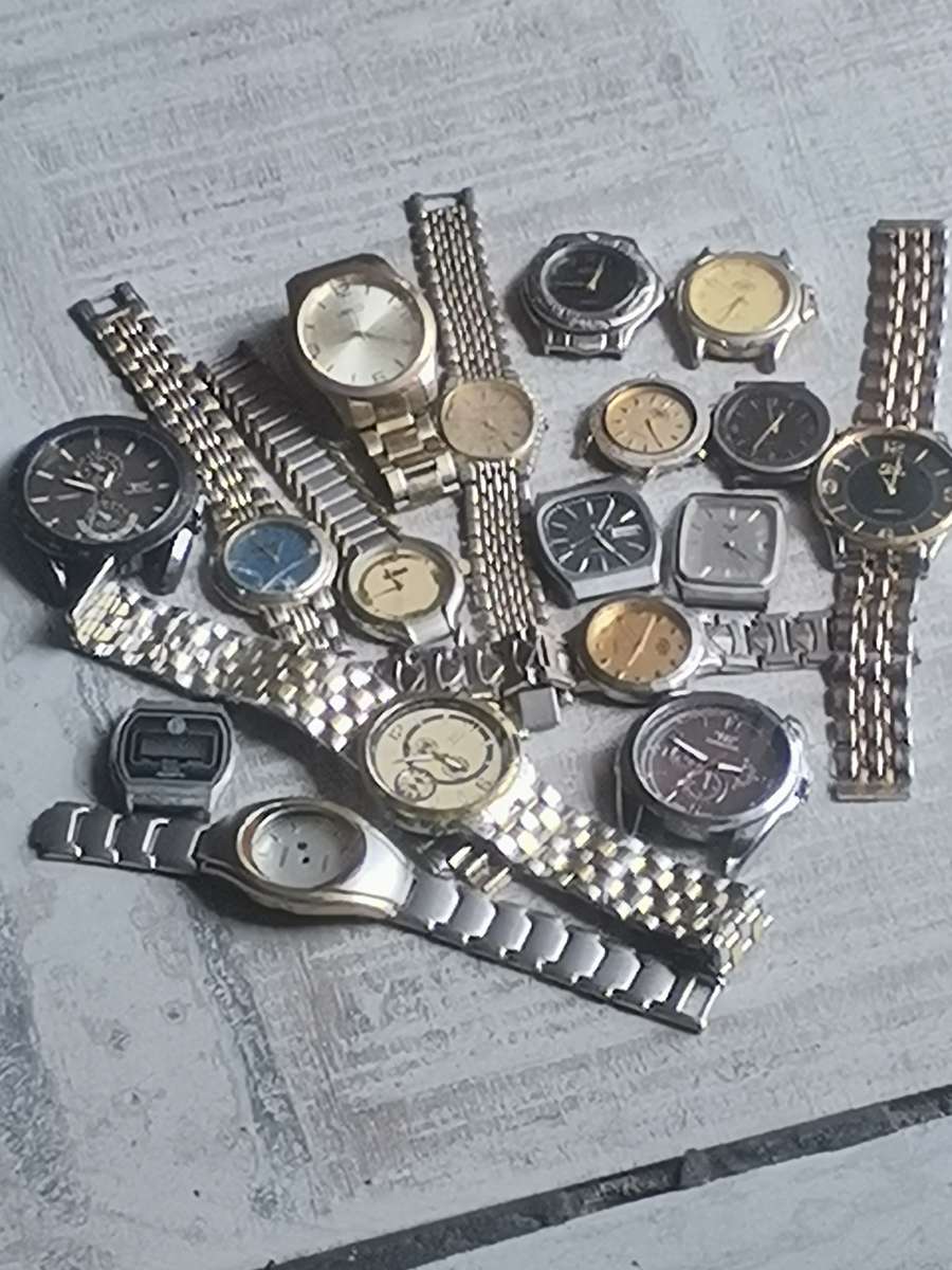 MENS WATCH COLLECTION FOR SPARES OR REPAIRS - ALL UNTESTED