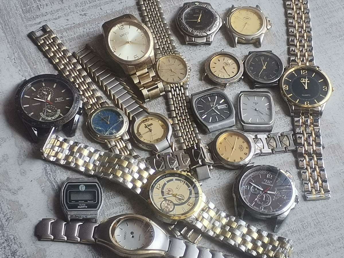 MENS WATCH COLLECTION FOR SPARES OR REPAIRS - ALL UNTESTED