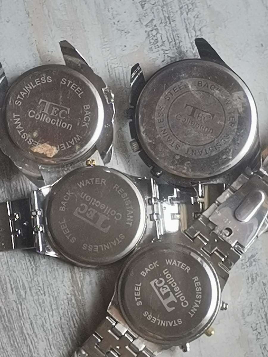 MENS WATCH COLLECTION FOR SPARES OR REPAIRS - ALL UNTESTED