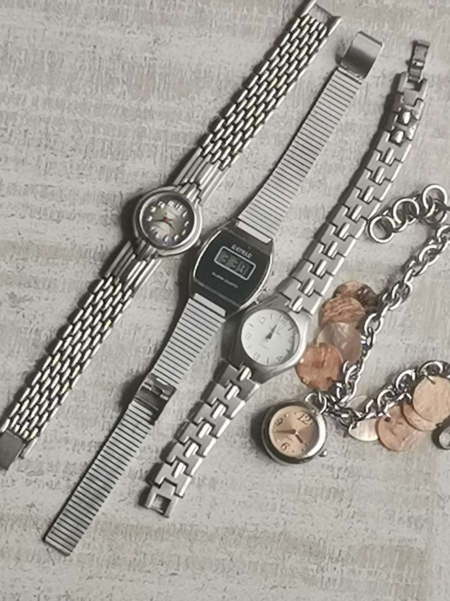 LADIES WATCHES ALL IN EXCELLENT WORKING CONDITION - WINNER TAKES ALL 4