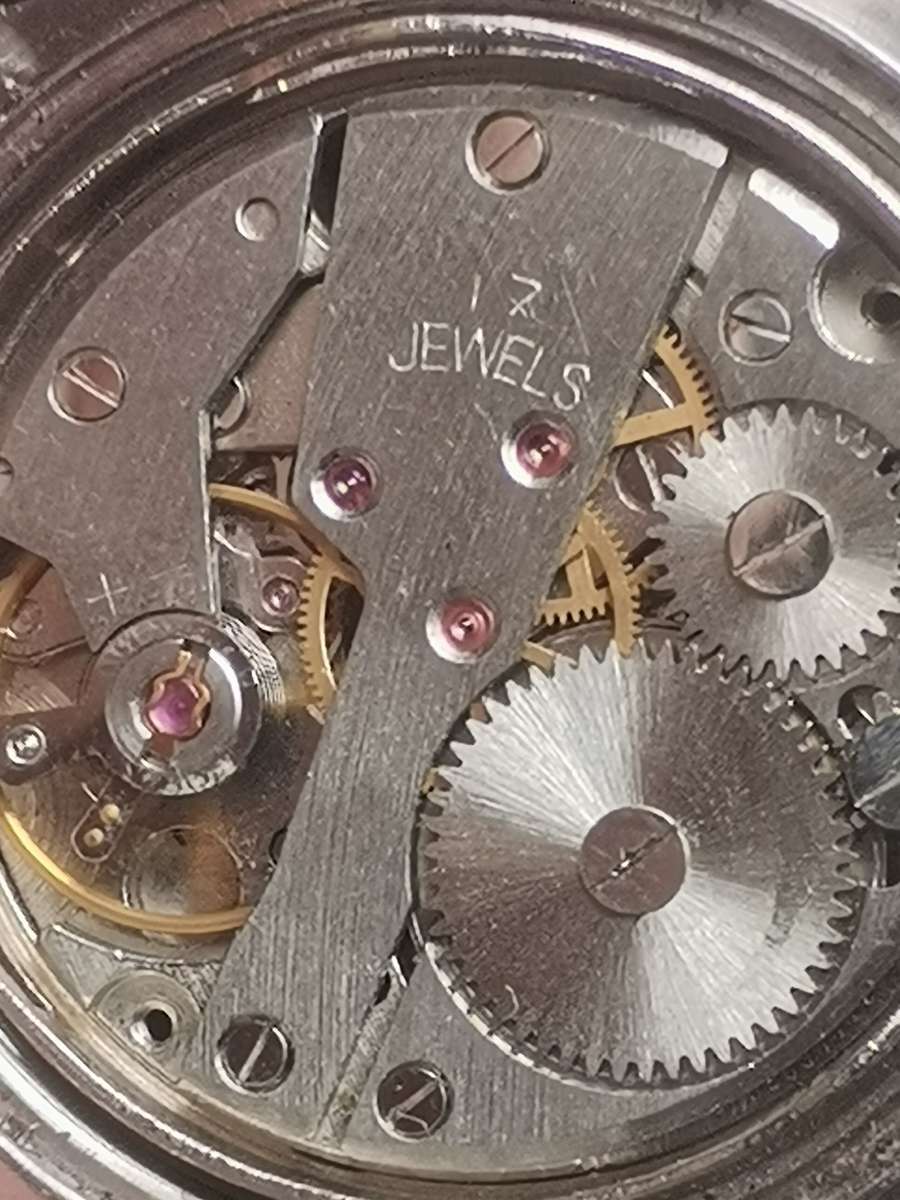 MENS VINTAGE ACITIZENO 17 JEWELS WATCH IN GOOD WORKING CONDITION