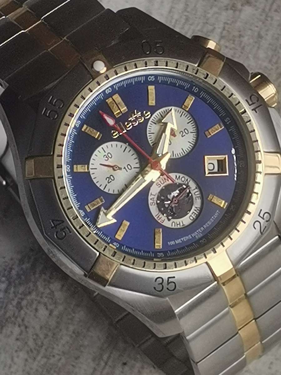 Men's Ellesse Watch with Rotating Bezel